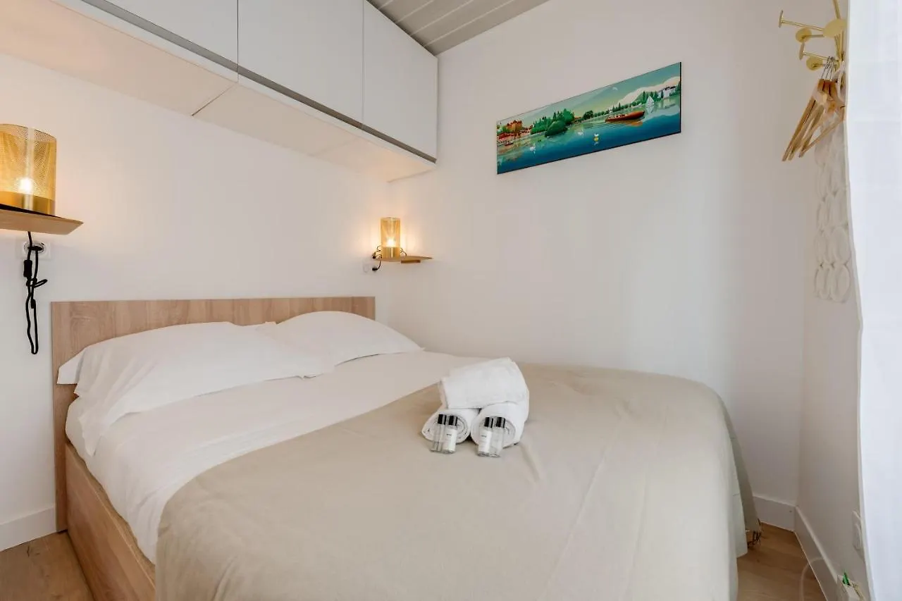 Studio Mont Blanc - For 2 People Apartment Annecy